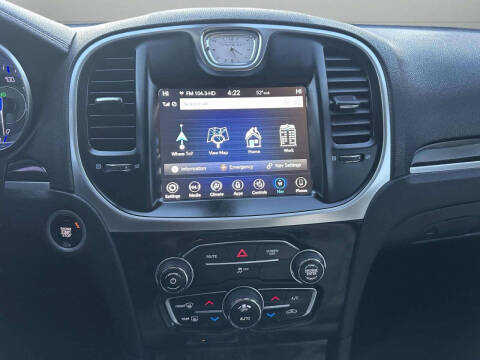 2018 Chrysler 300 Limited