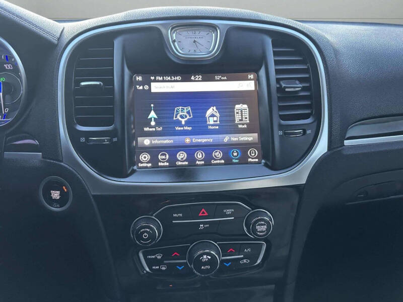 2018 Chrysler 300 Limited