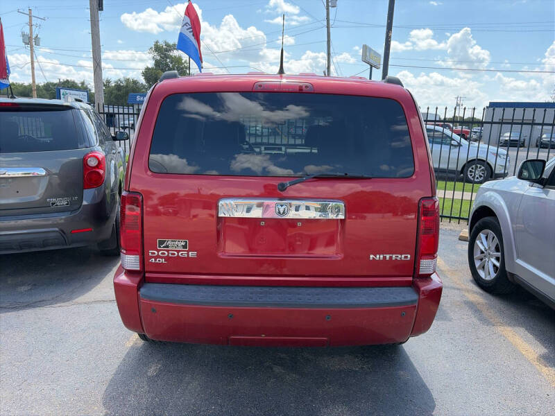 2011 Dodge Nitro Shock