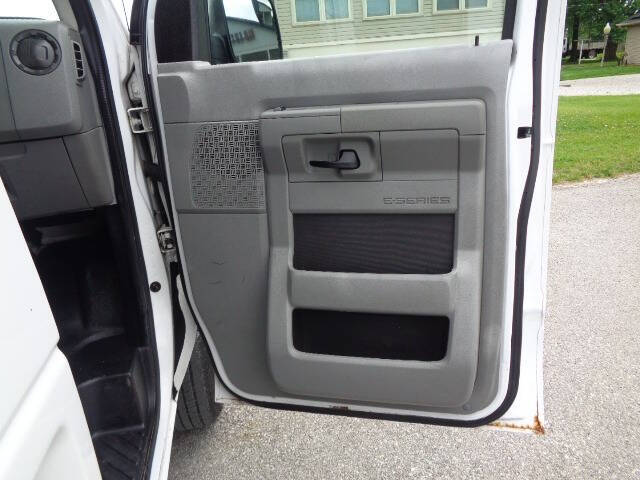 2012 Ford E-Series E-150