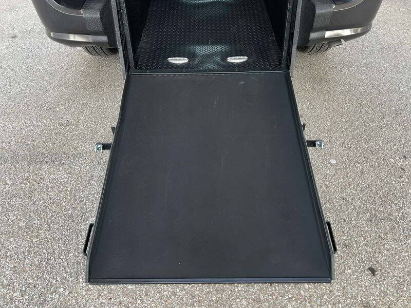 2017 Dodge Grand Caravan SE - Photo 47