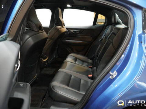 2021 Volvo S60 T5 R-Design