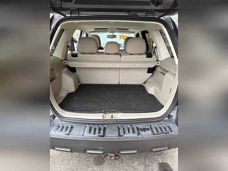 2010 Ford Escape XLT