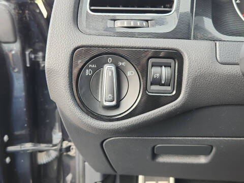 2016 Volkswagen Golf GTI SE