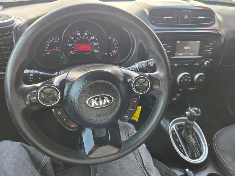2016 Kia Soul +