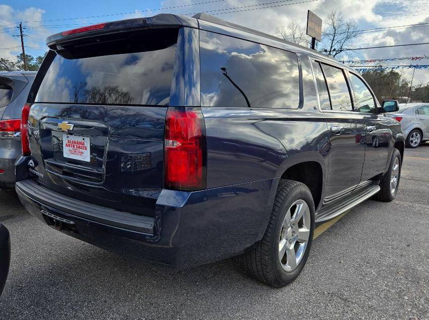Image 4 of 2018 Chevrolet Suburban