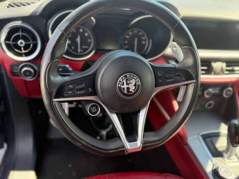 2019 Alfa Romeo Stelvio Sport
