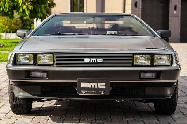 1981 DeLorean DMC-12