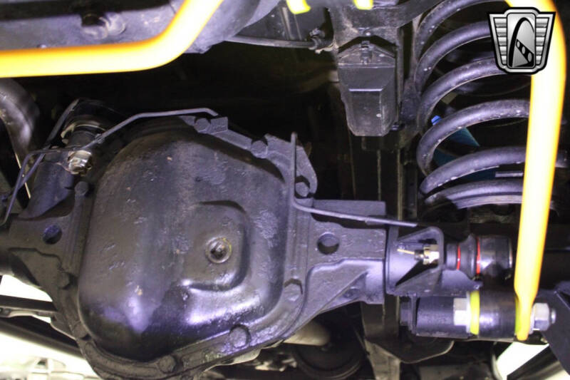 1996 VCAR Defender 1