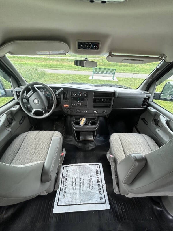 2011 Chevrolet Express LS 3500