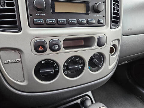 2005 Ford Escape XLT