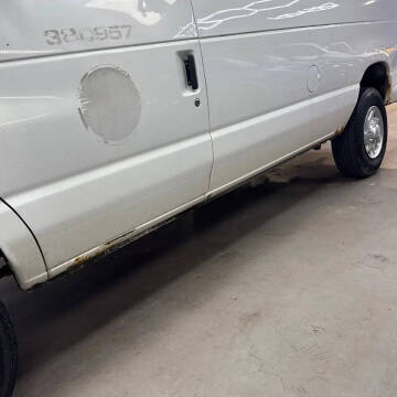 2009 Ford E-Series E-350 SD