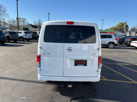 2019 Nissan NV200 SV