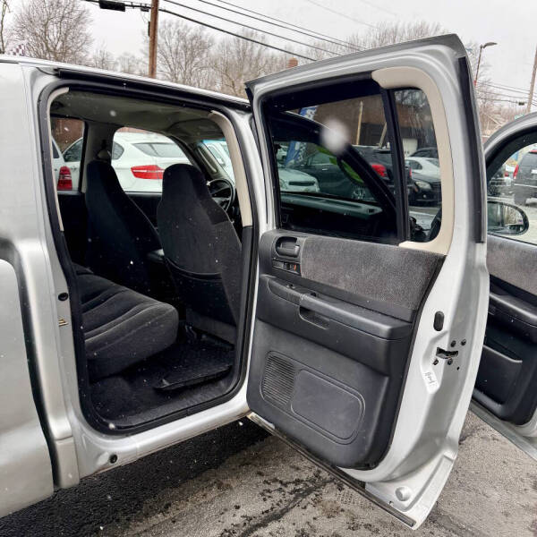 2004 Dodge Dakota SLT