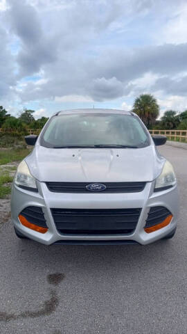 2015 Ford Escape S