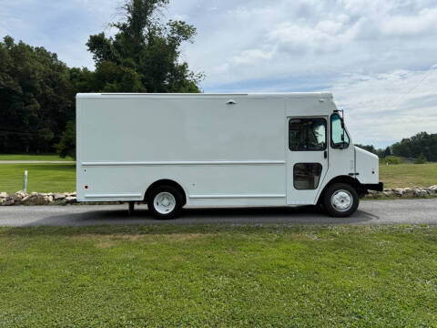 2020 Freightliner MT45 Chassis