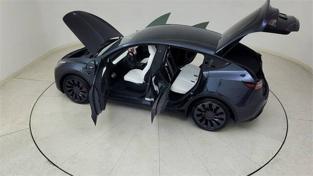 2024 Tesla Model Y Performance