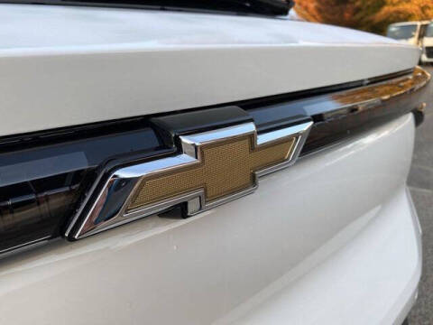 2026 Chevrolet Equinox EV LT 1