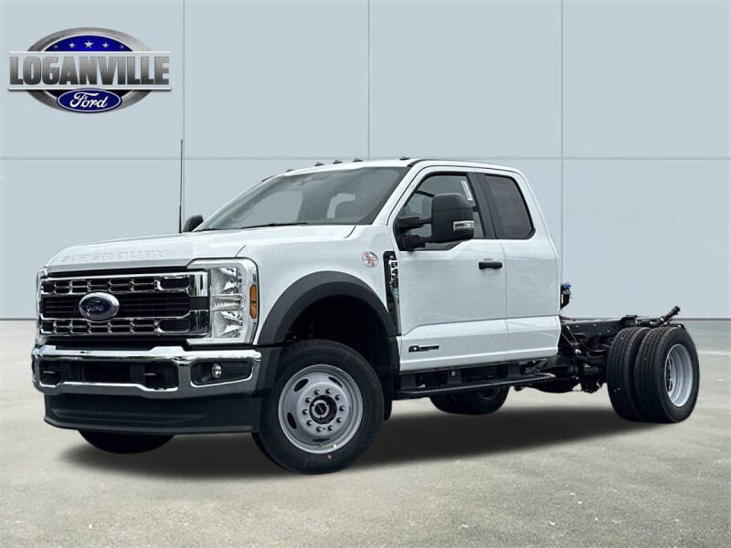 2025 Ford F-450 Super Duty Chassis Cab XL's photo