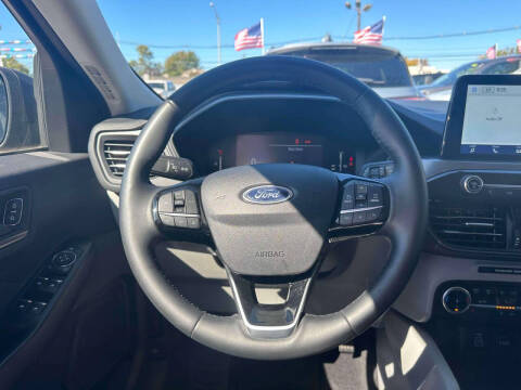 2024 Ford Escape Active