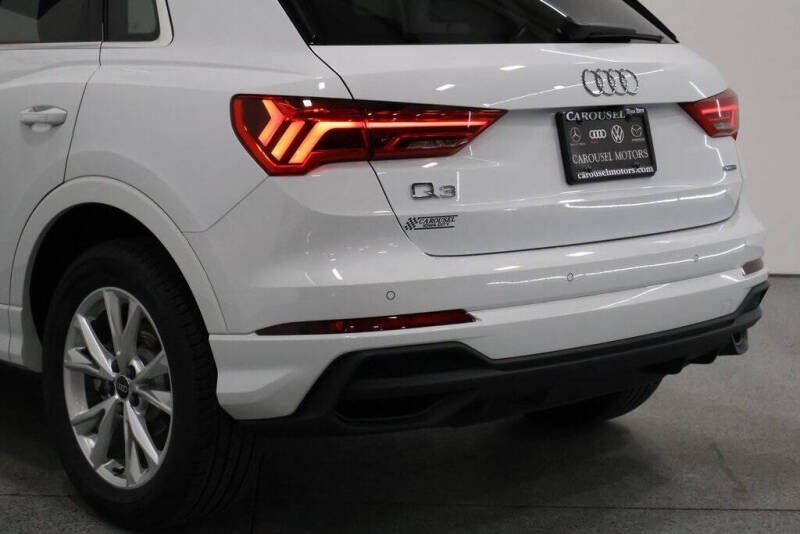 2025 Audi Q3 quattro S line Prem Plus 45 TFSI