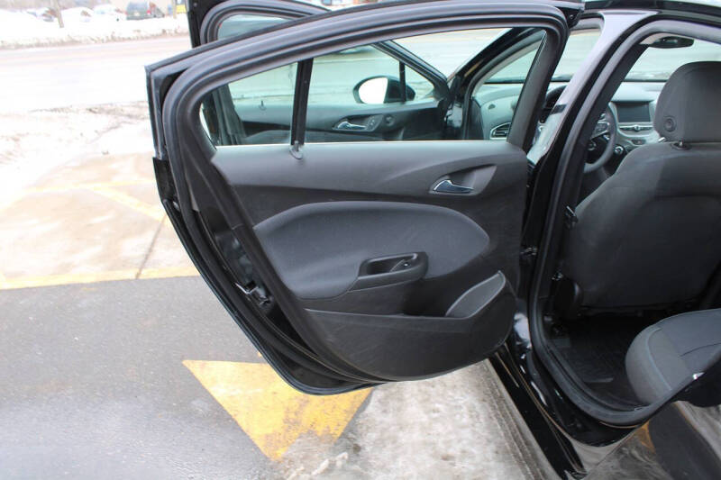 2018 Chevrolet Cruze LT Auto