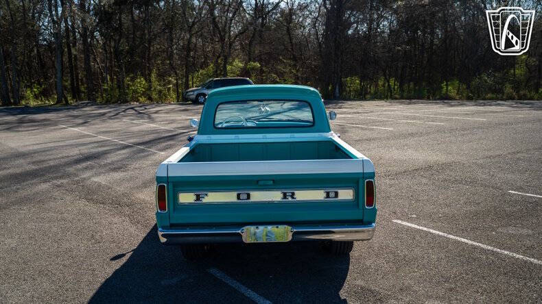 1966 Ford F-100
