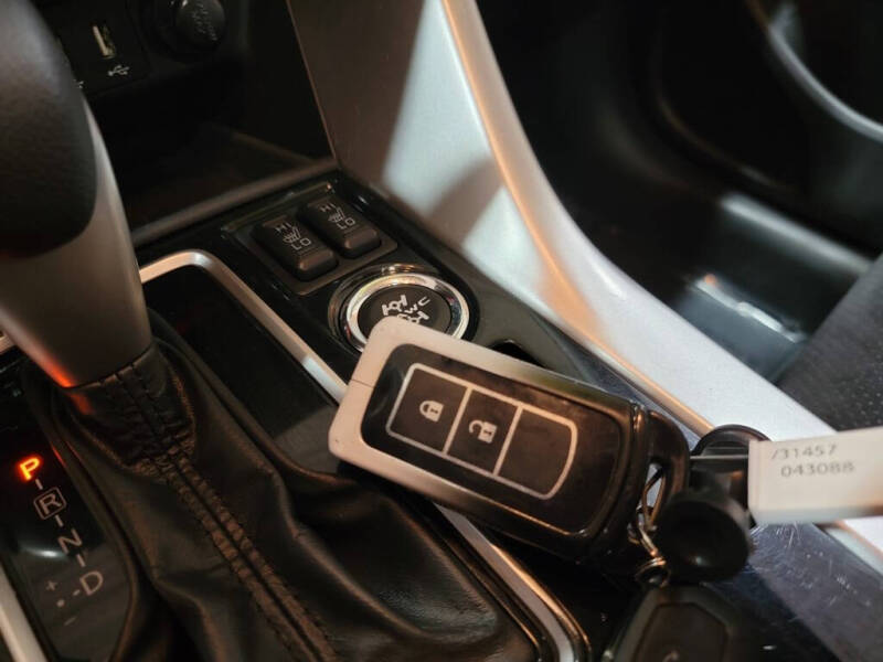 2023 Mitsubishi Eclipse Cross SE