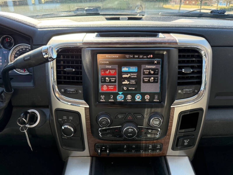 2016 RAM 3500 Laramie