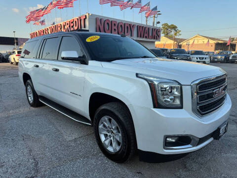 2016 GMC Yukon XL SLT