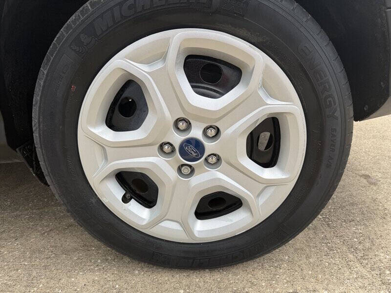 2019 Ford Escape S