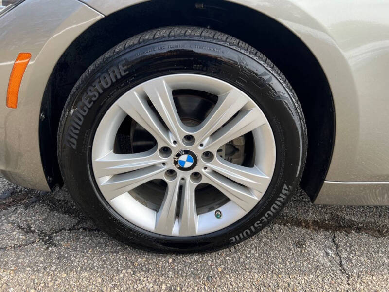 2018 BMW 3 Series 330i xDrive