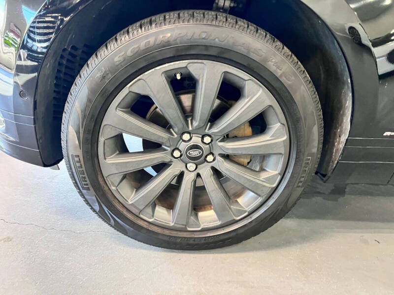 2019 Land Rover Range Rover Velar P250 R-Dynamic SE