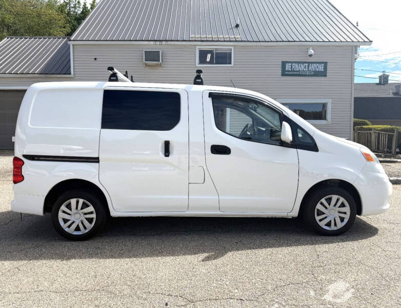 2017 Nissan NV200 SV
