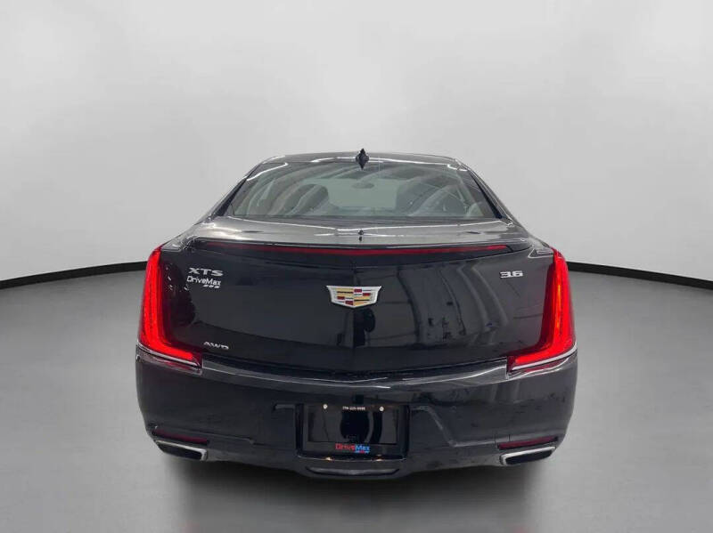 2018 Cadillac XTS Luxury