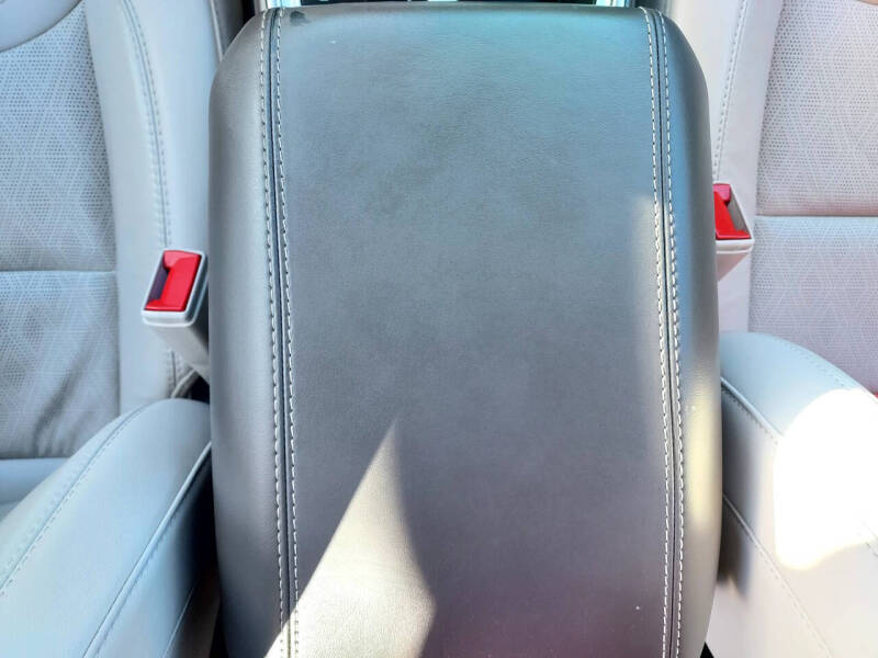 2024 Ford Explorer Platinum