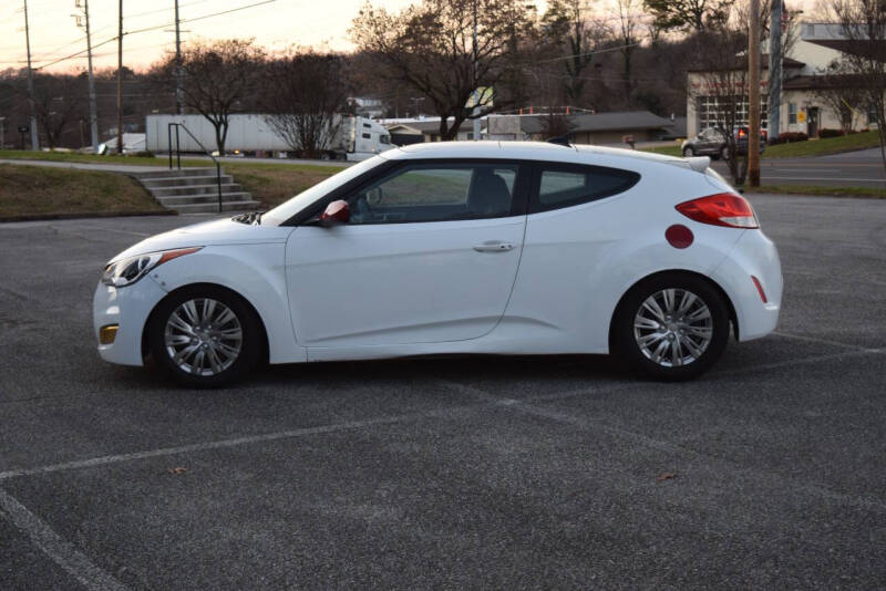 2017 Hyundai Veloster Value Edition