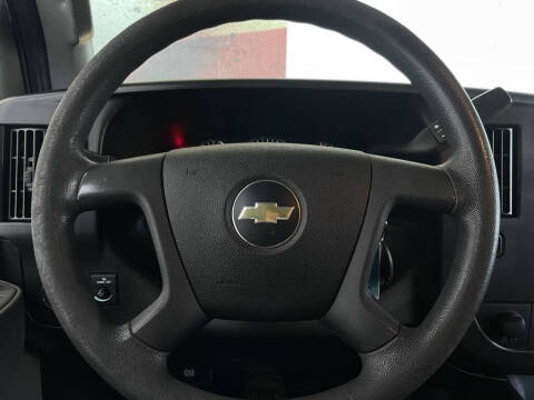 2018 Chevrolet Express 2500