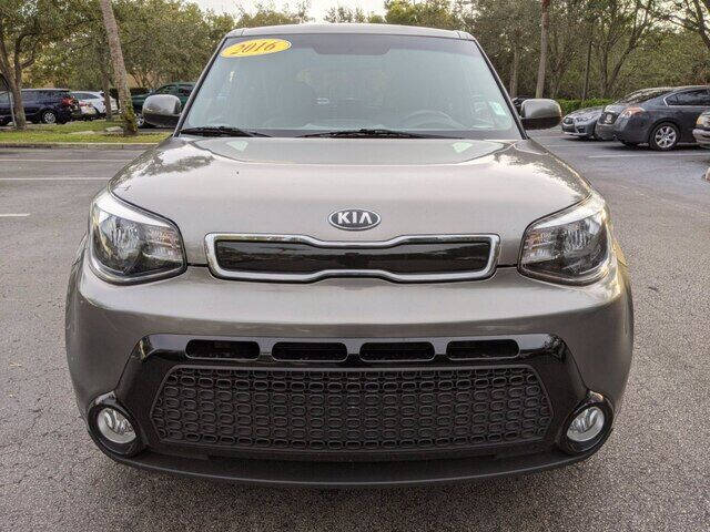 2016 Kia Soul +
