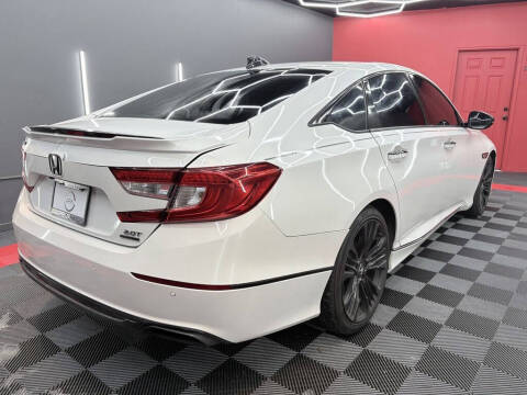 2018 Honda Accord Touring