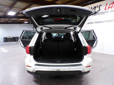 2018 Nissan Pathfinder Platinum