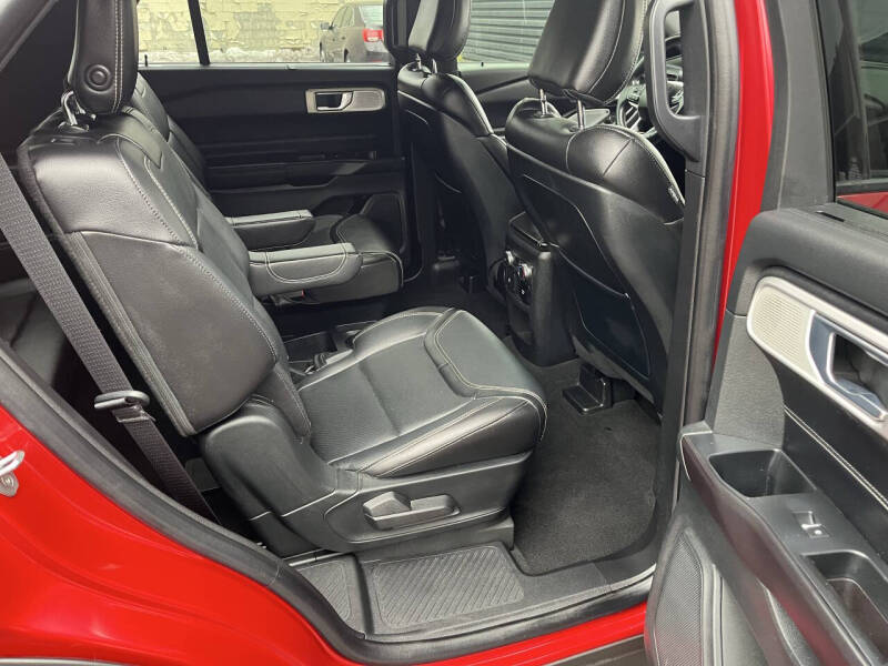2020 Ford Explorer ST