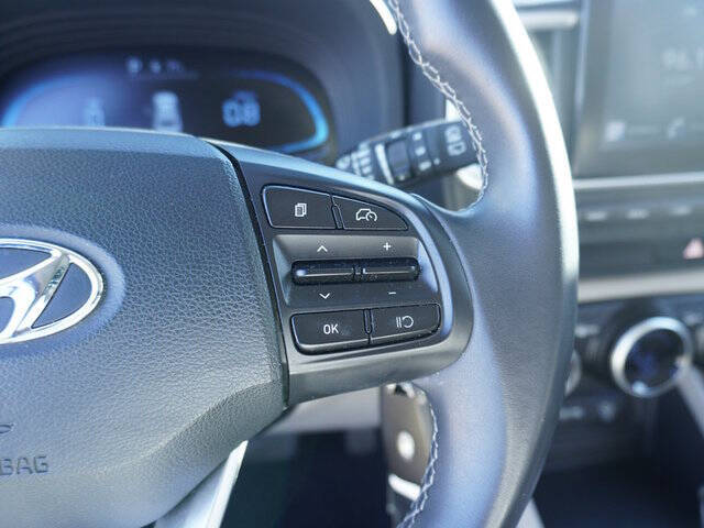 2023 Hyundai Venue SEL