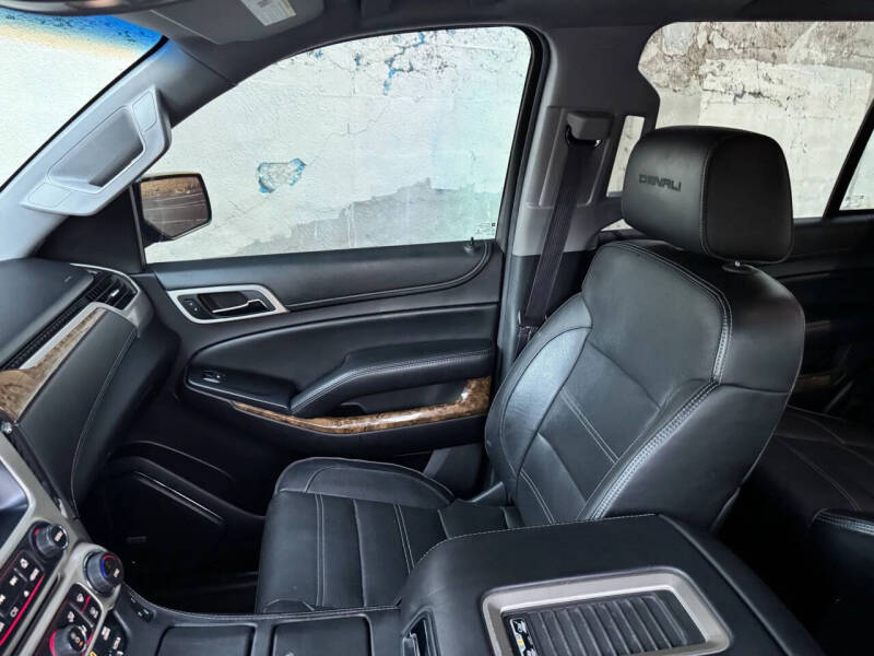 2016 GMC Yukon Denali