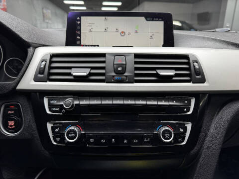 2018 BMW 3 Series 320i xDrive