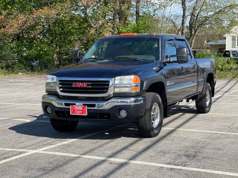 2007 GMC Sierra 2500HD Classic for sale at Hillcrest Motors in Derry NH