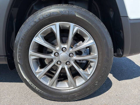 2021 Jeep Cherokee Latitude Plus