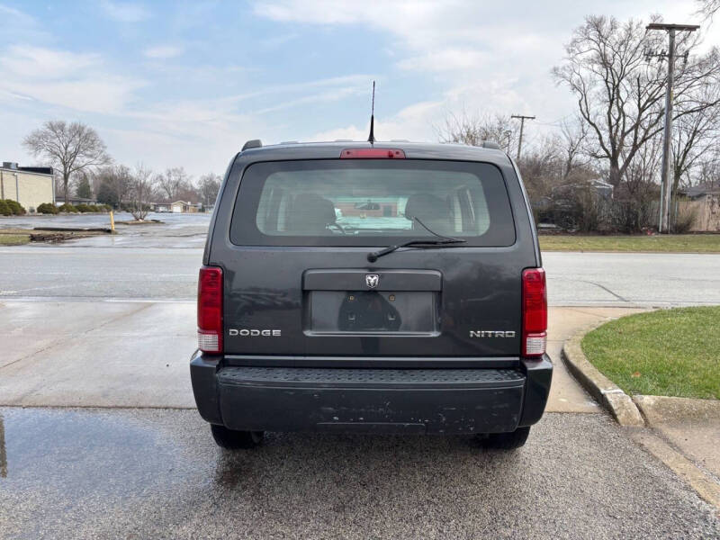 2011 Dodge Nitro SE