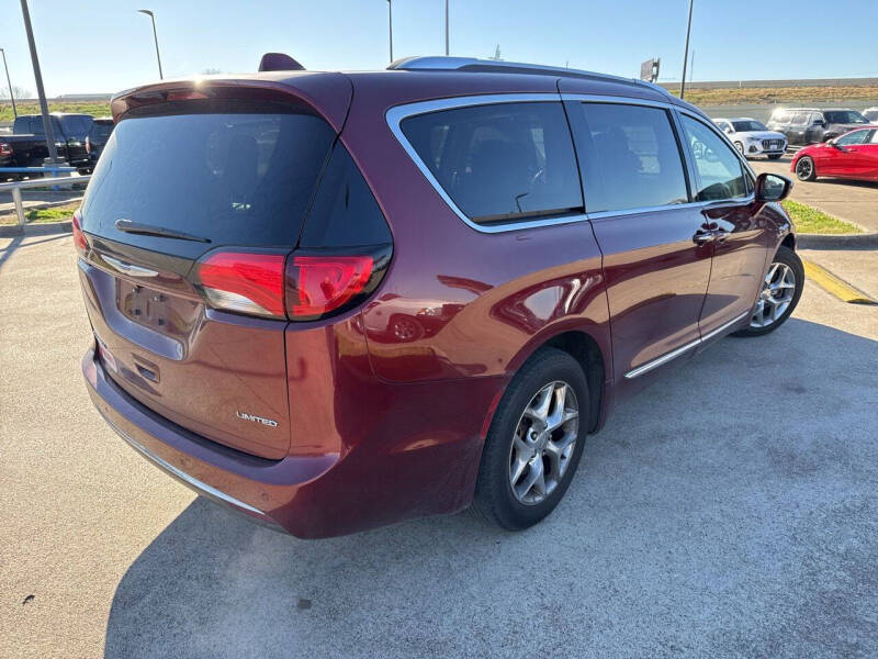 2020 Chrysler Pacifica Limited
