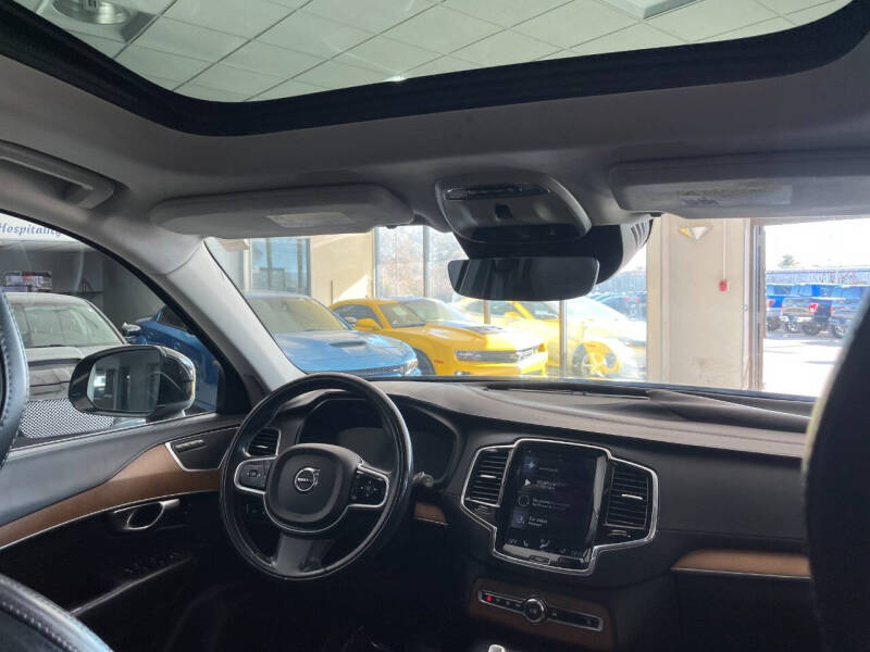 2016 Volvo XC90 T8 eAWD Inscription